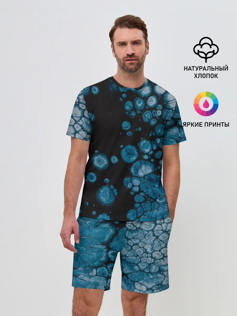 Мужской костюм с шортами / Лёд