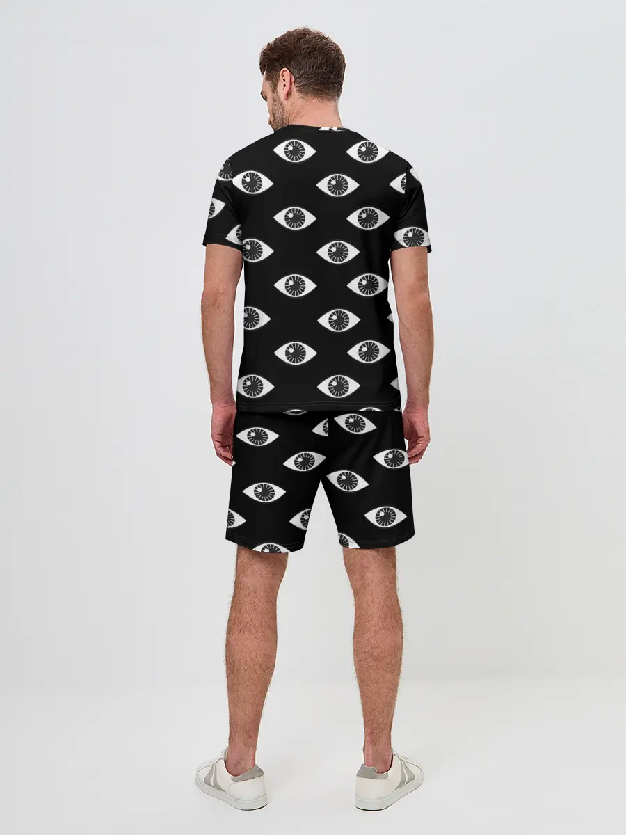 Мужской костюм с шортами / Глаза