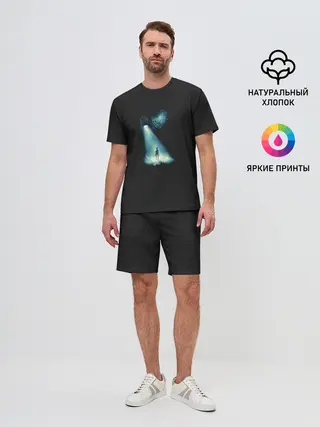 Мужской костюм с шортами / Я слежу за тобой