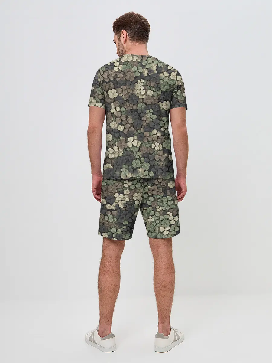 Мужской костюм с шортами / Камуфляж с клевером