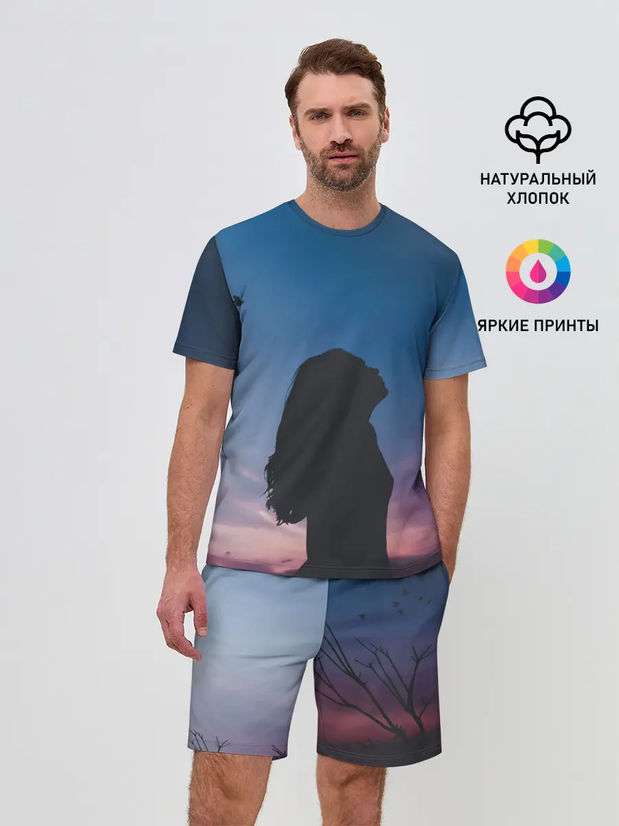 Мужской костюм с шортами / Девушка