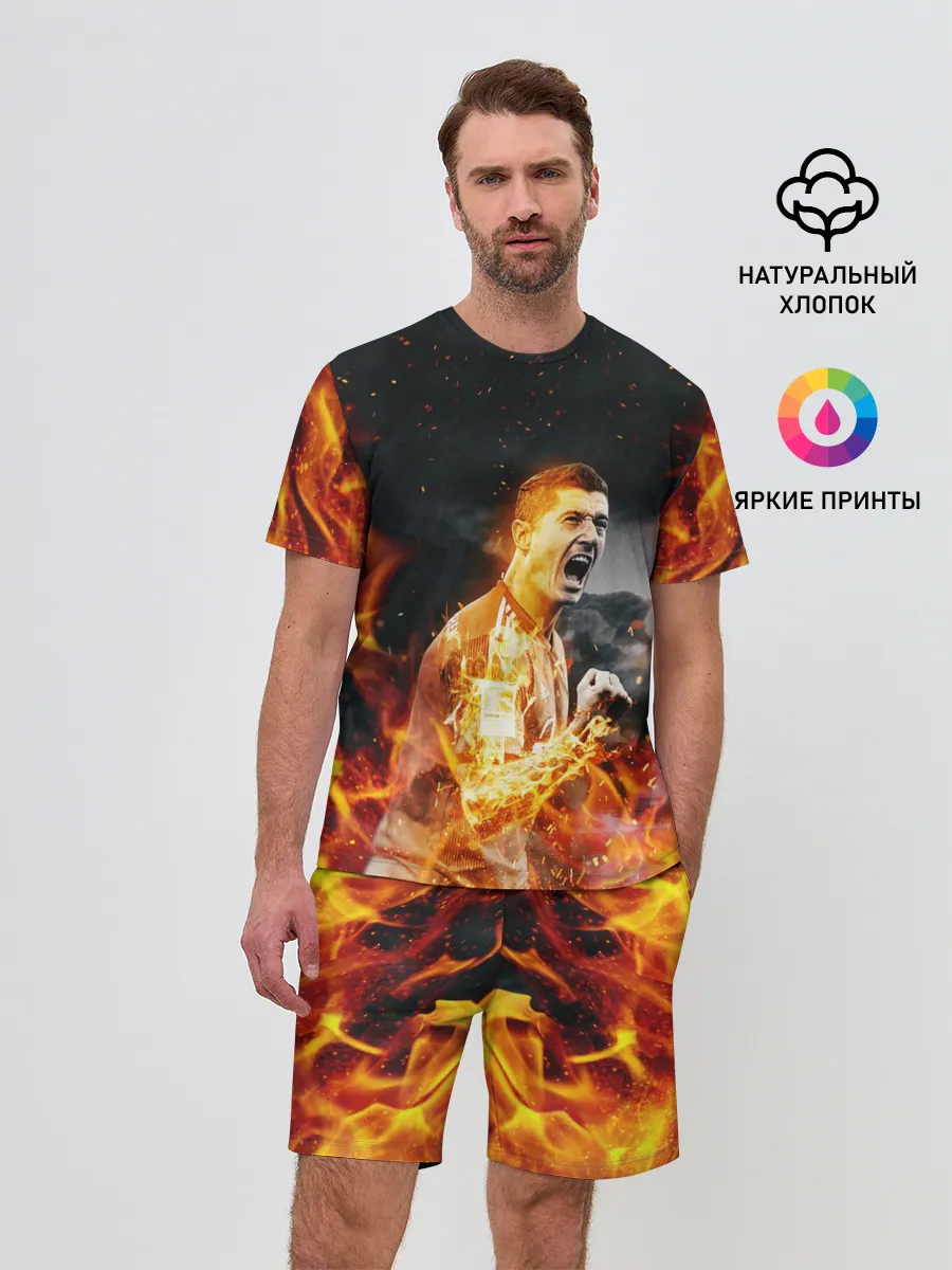 Мужской костюм с шортами / РОБЕРТ ЛЕВАНДОВСКИ / ОГОНЬ