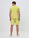Мужской костюм с шортами / Авокадо