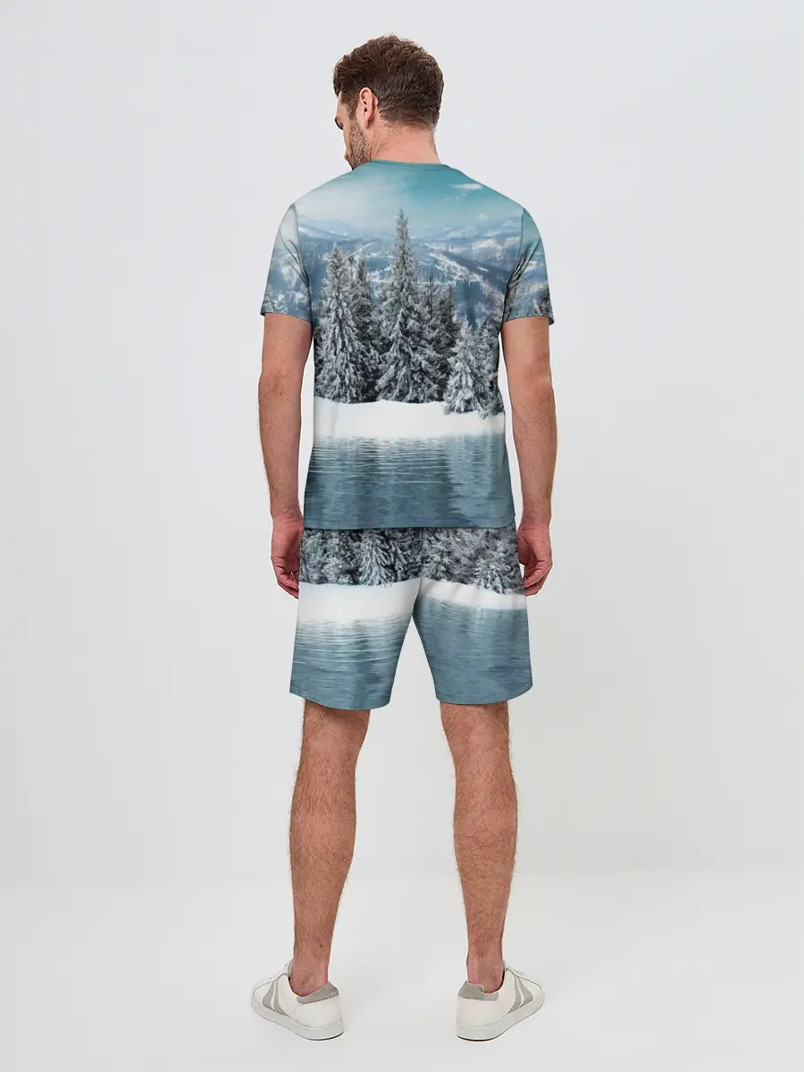 Мужской костюм с шортами / Зимний лес