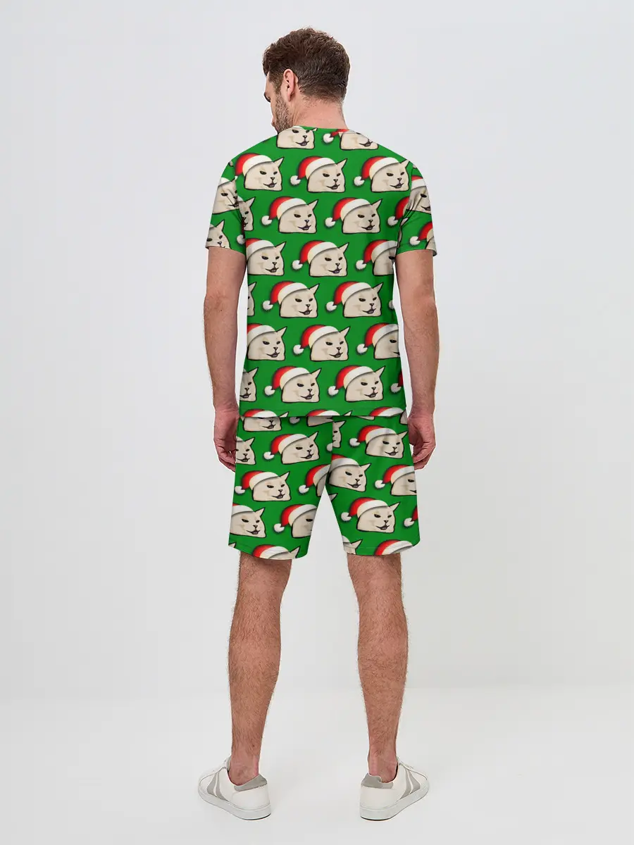 Мужской костюм с шортами / woman yelling at cat