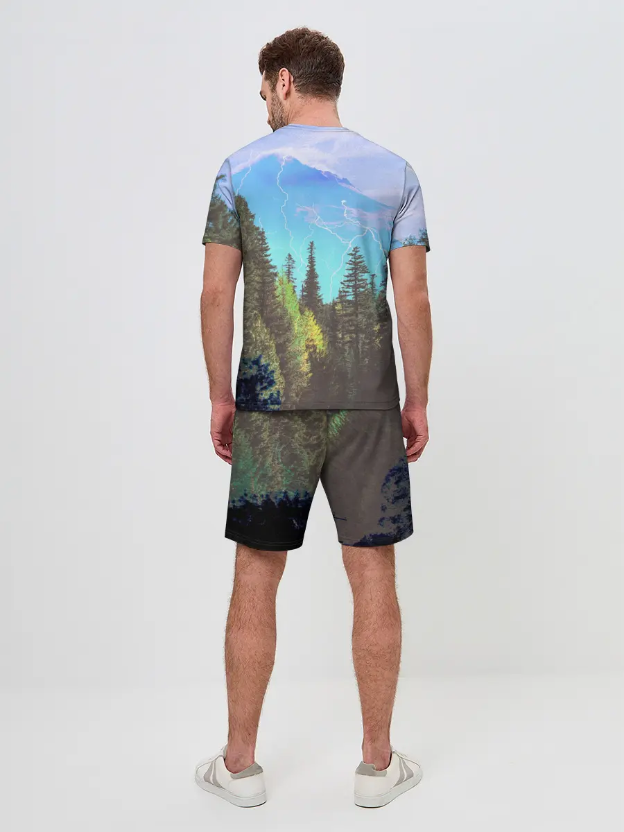 Мужской костюм с шортами / Счастье не за горами