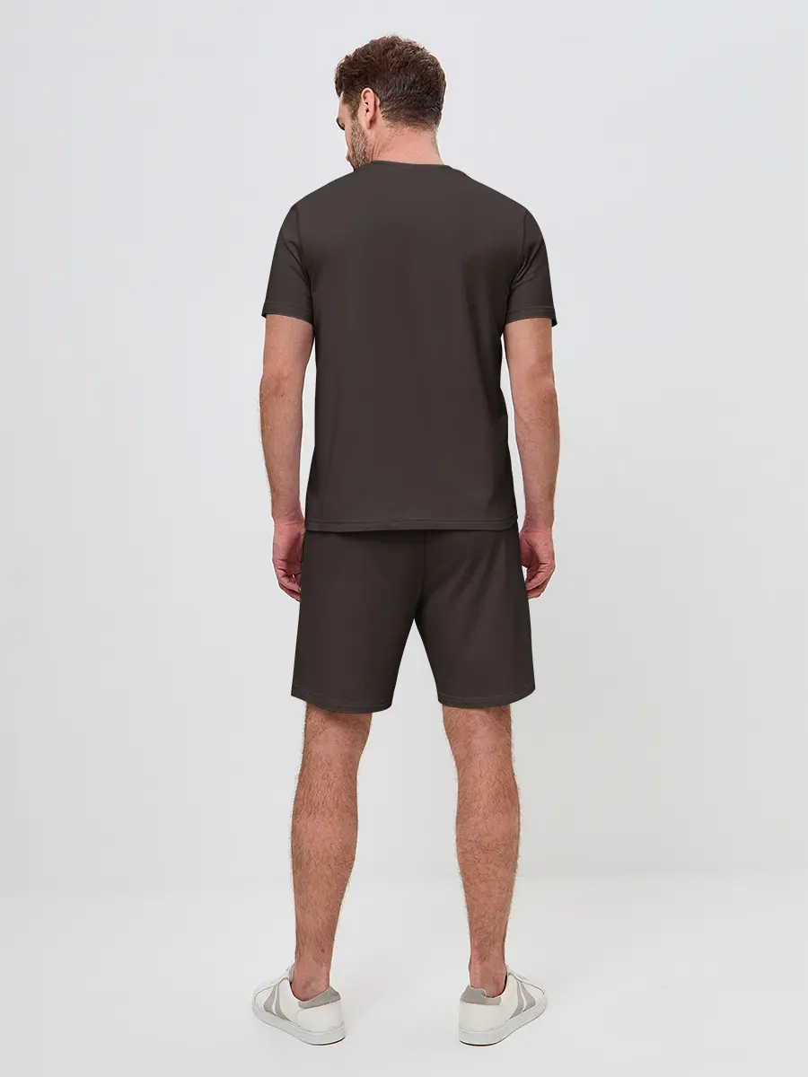 Мужской костюм с шортами / ТАНК В ЛЕСУ