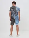 Мужской костюм с шортами / Волны