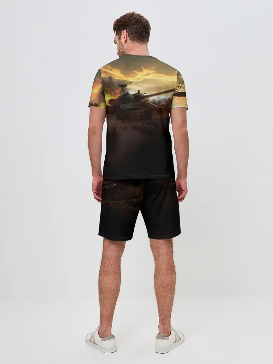 Мужской костюм с шортами / танк на закате