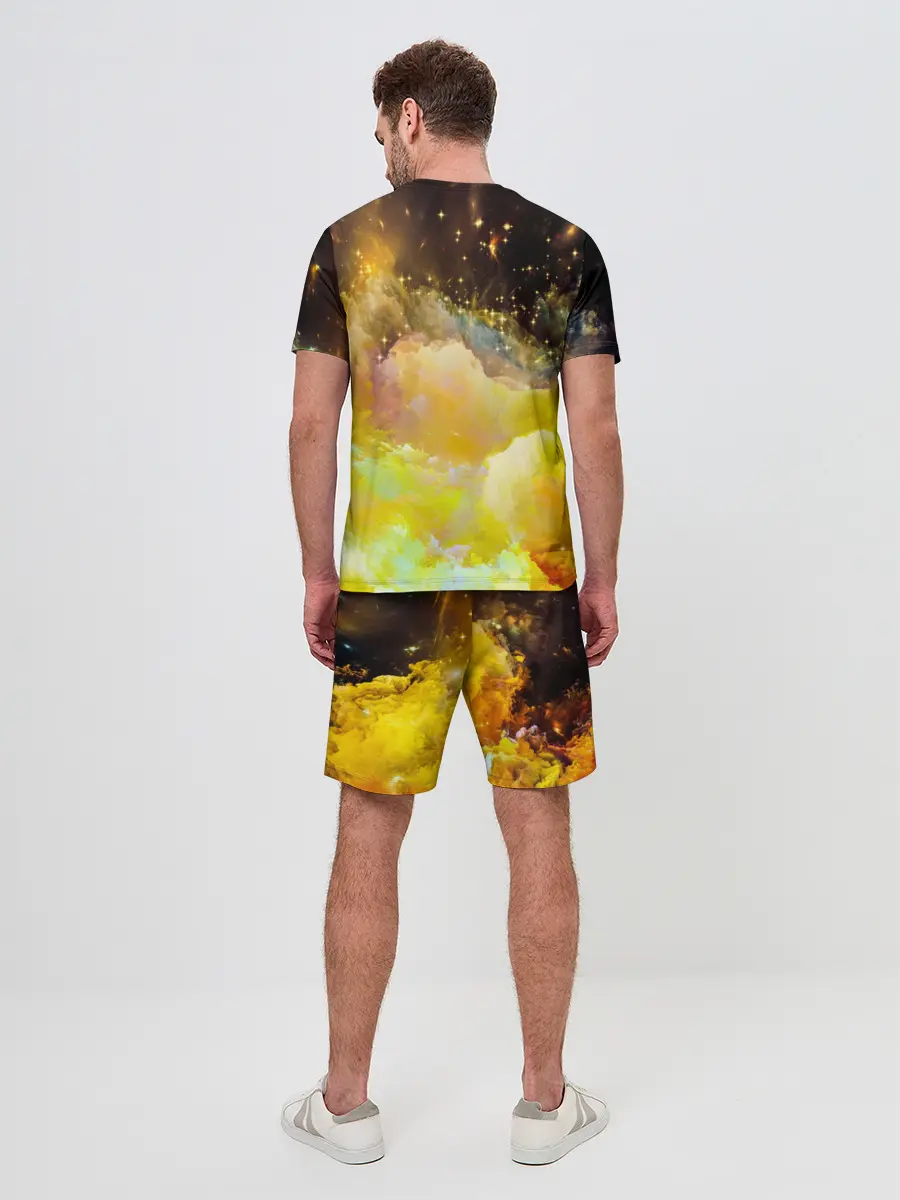 Мужской костюм с шортами / Желтая краска