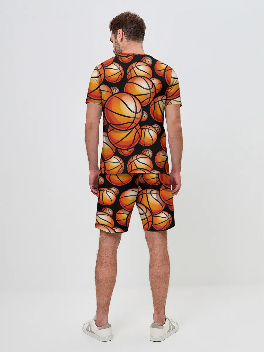 Мужской костюм с шортами / Баскетбольные мячи