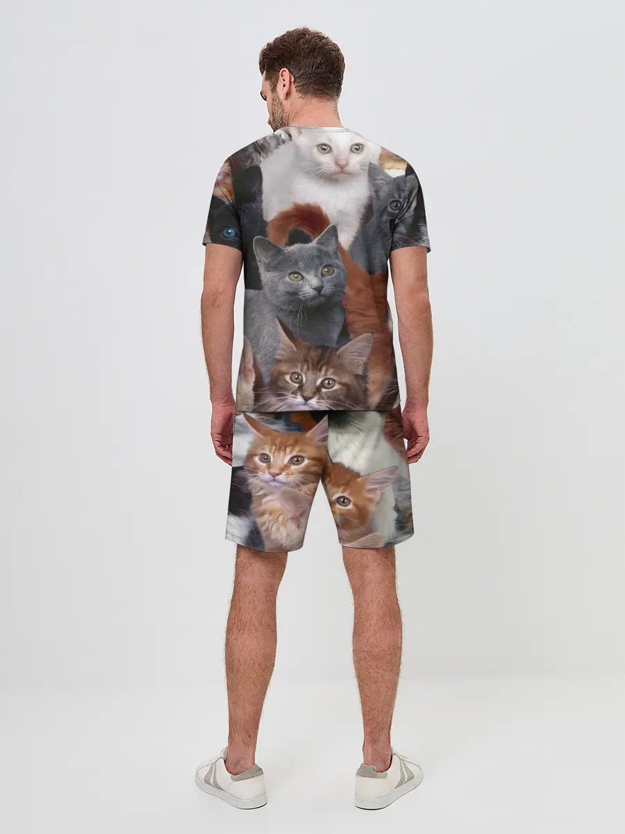 Мужской костюм с шортами / Много котов