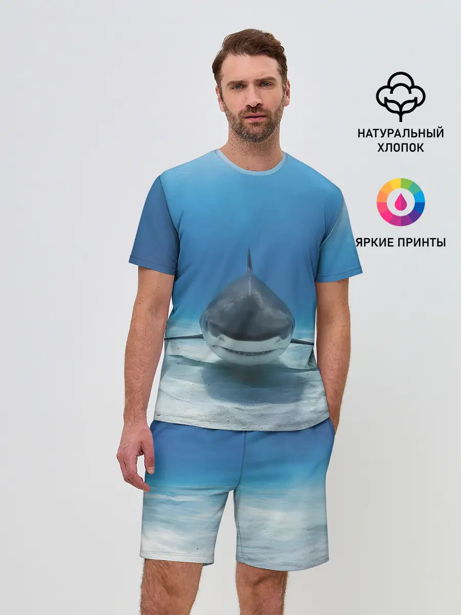 Мужской костюм с шортами / Анфас