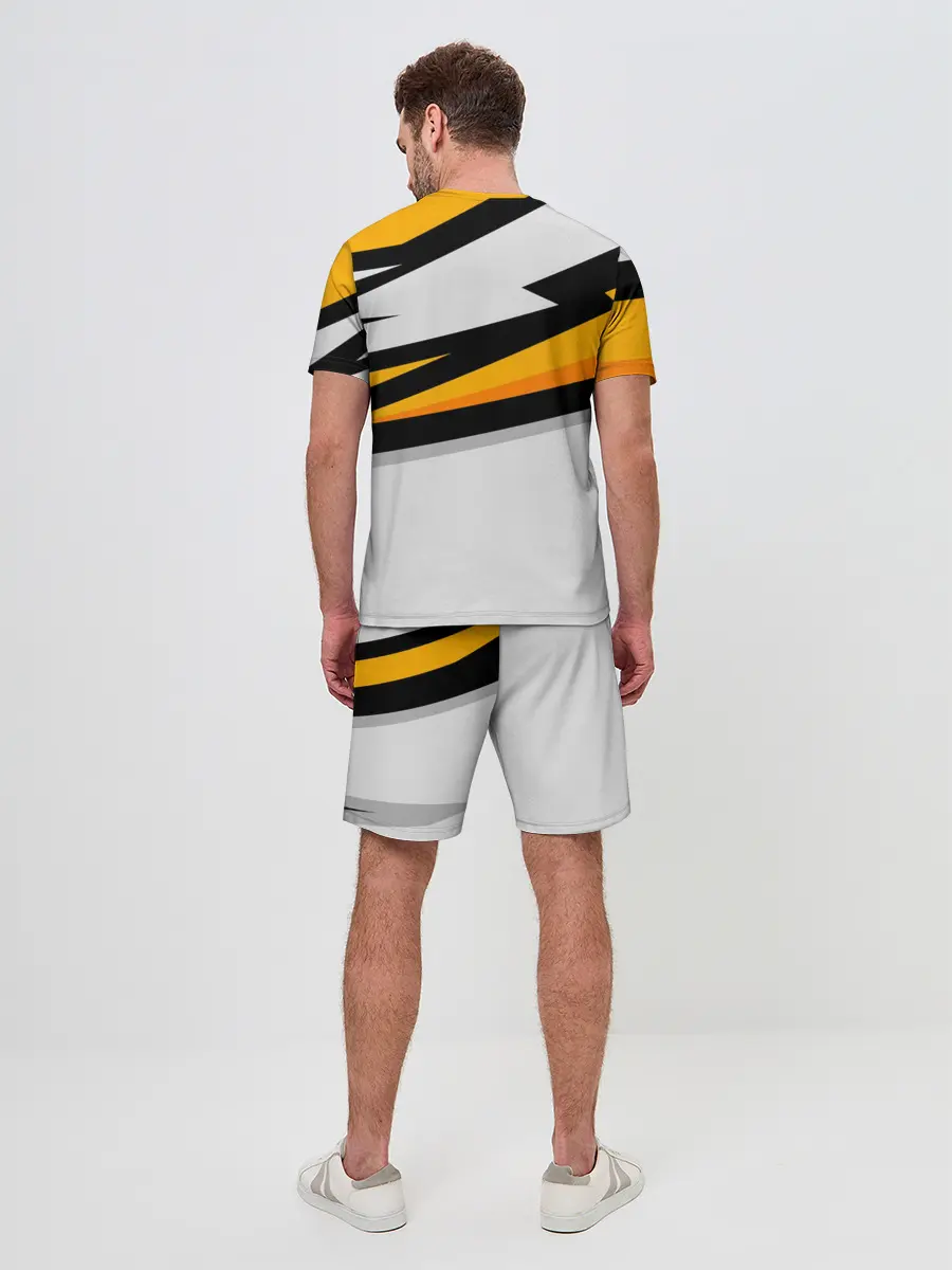 Мужской костюм с шортами / ХАБИБ НУРМАГОМЕДОВ