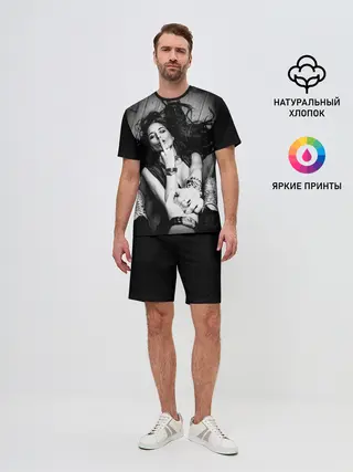 Мужской костюм с шортами / Девушка