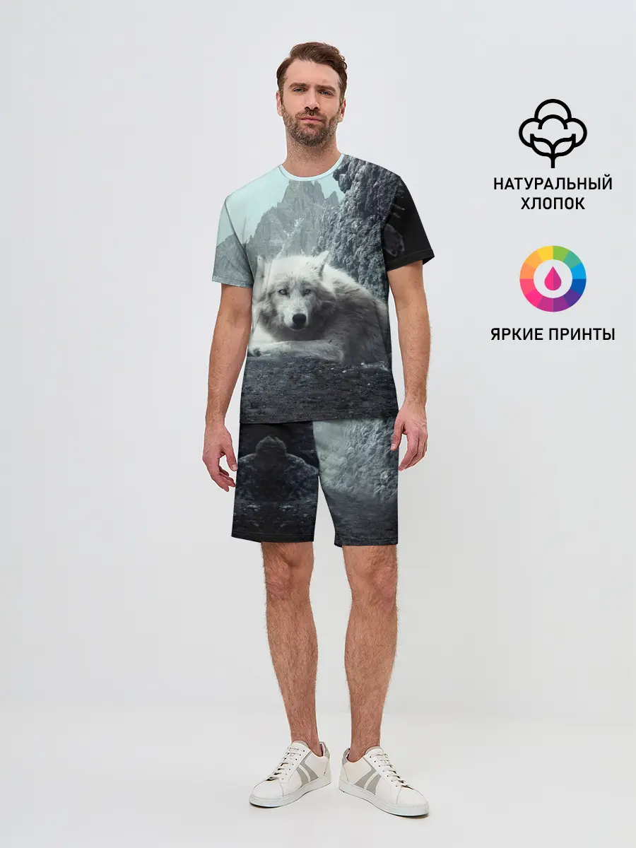 Мужской костюм с шортами / Волк в горах