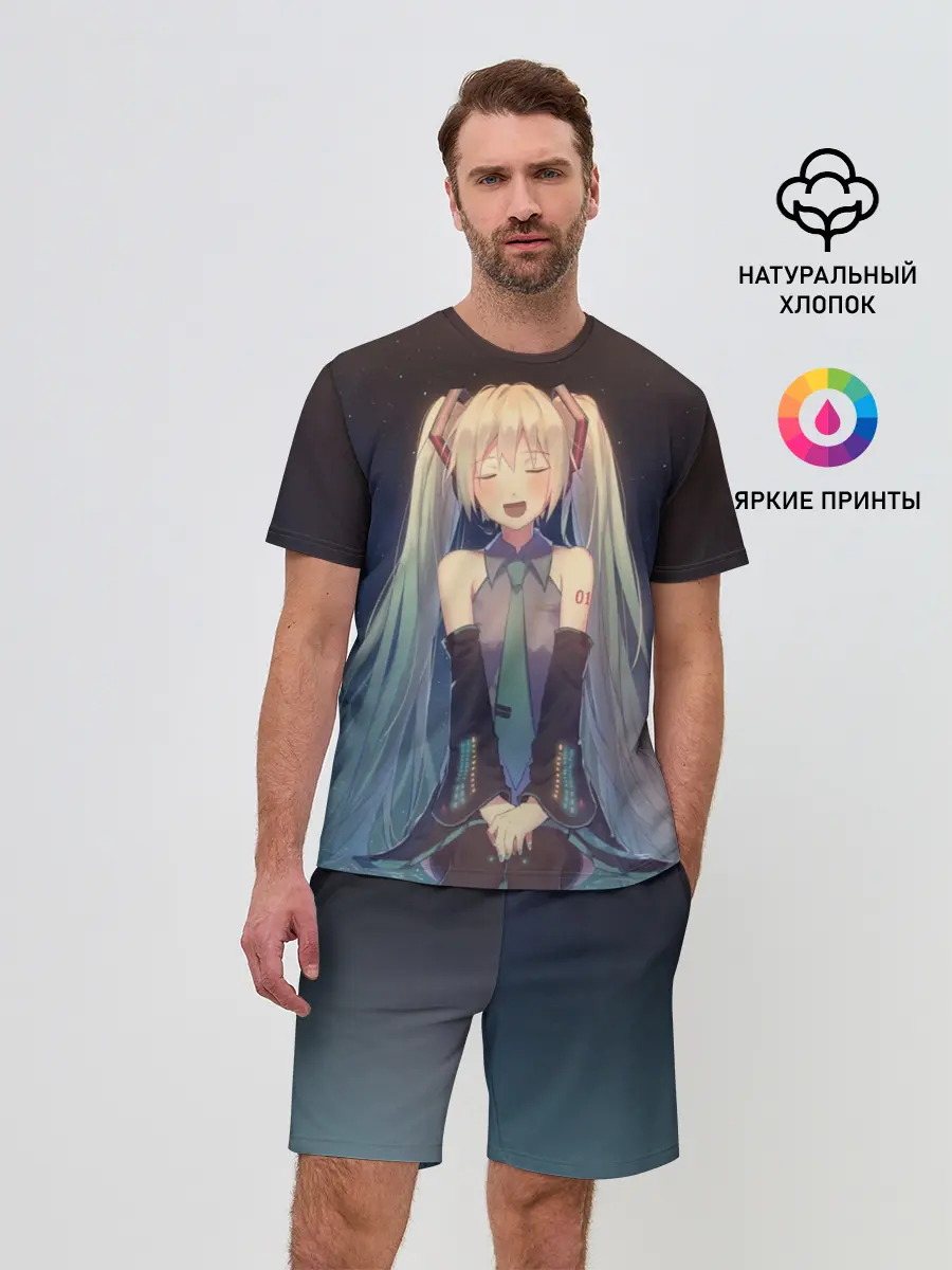 Мужской костюм с шортами / Хатсуне сидит прикрыв глаза