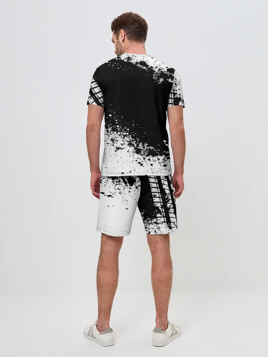 Мужской костюм с шортами / Mercedes brand motors