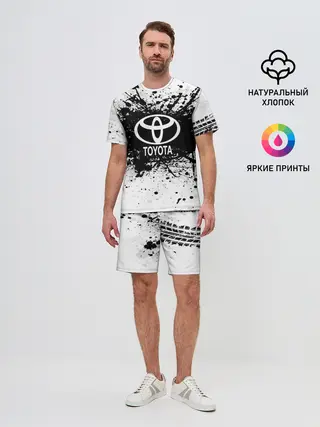 Мужской костюм с шортами / Toyota