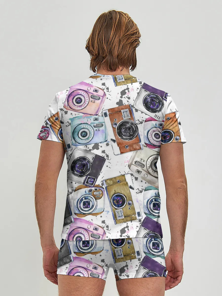 Мужские трусы с футболкой / Старинные фотоаппараты