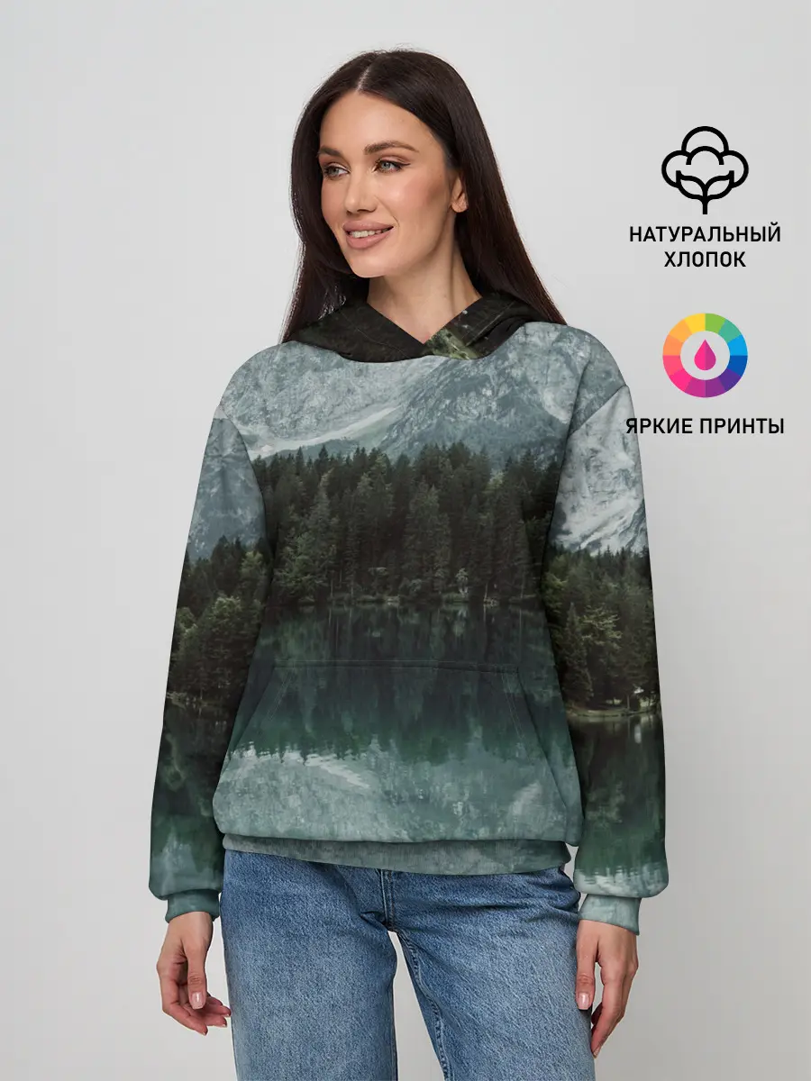 Женское худи / отражение горы в озере