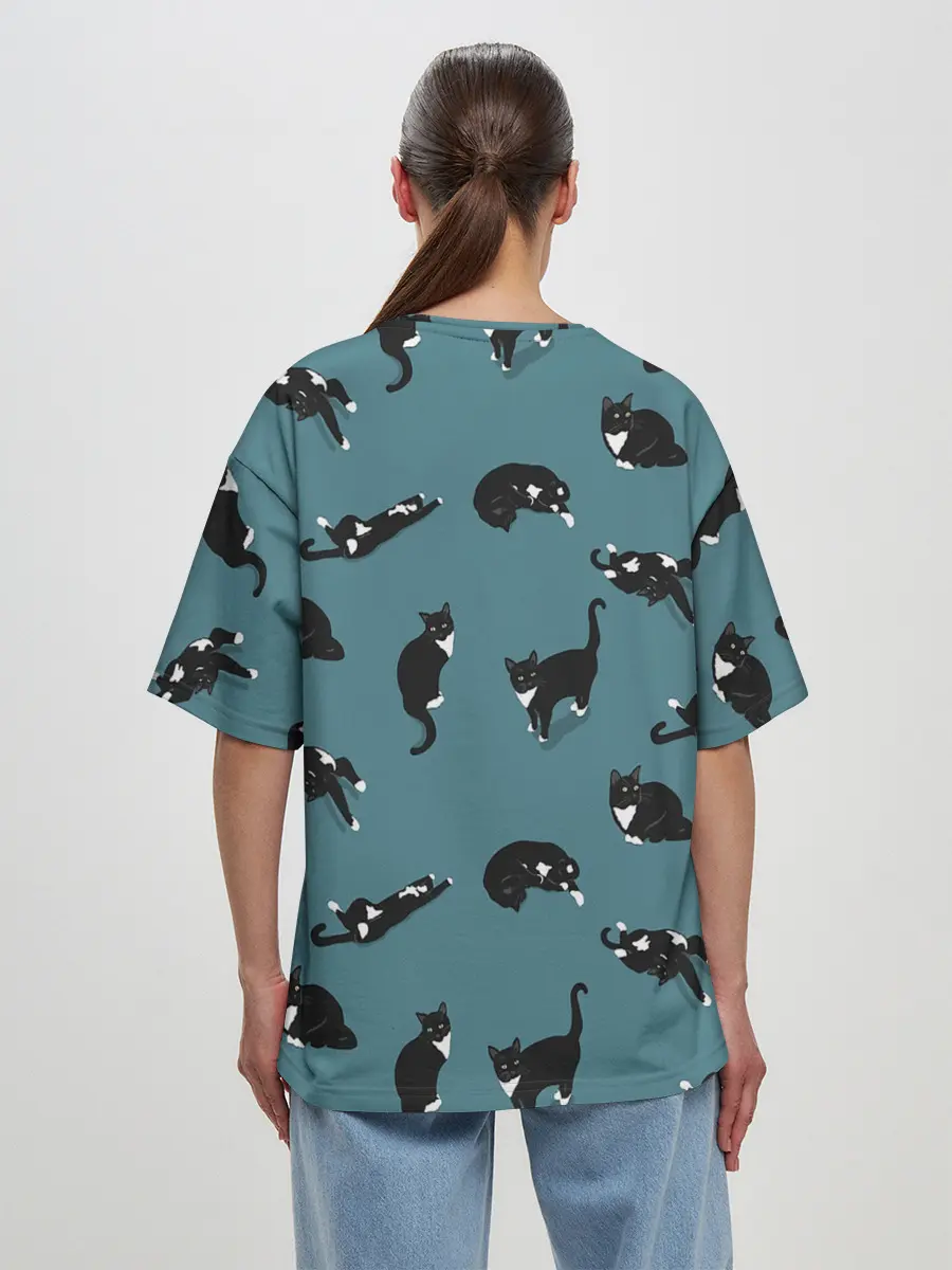 Женская футболка оверсайз / Коты и кошечки