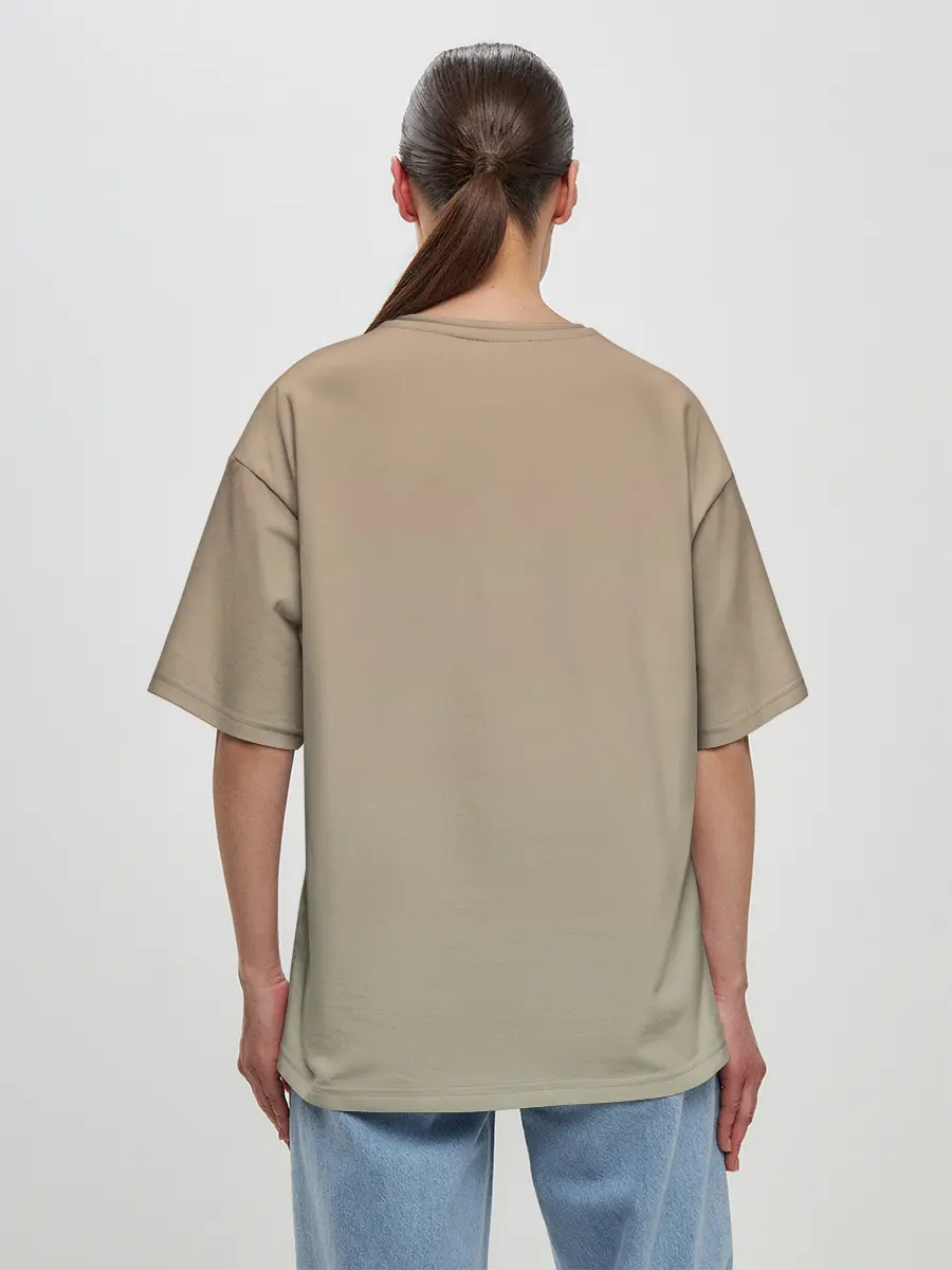 Женская футболка оверсайз / Девушка ящерица