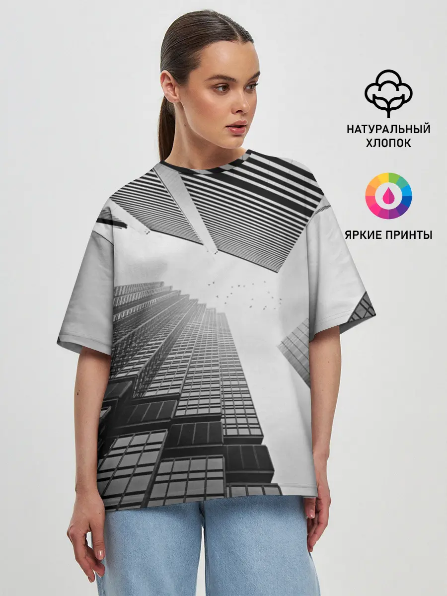Женская футболка оверсайз / Минимализм