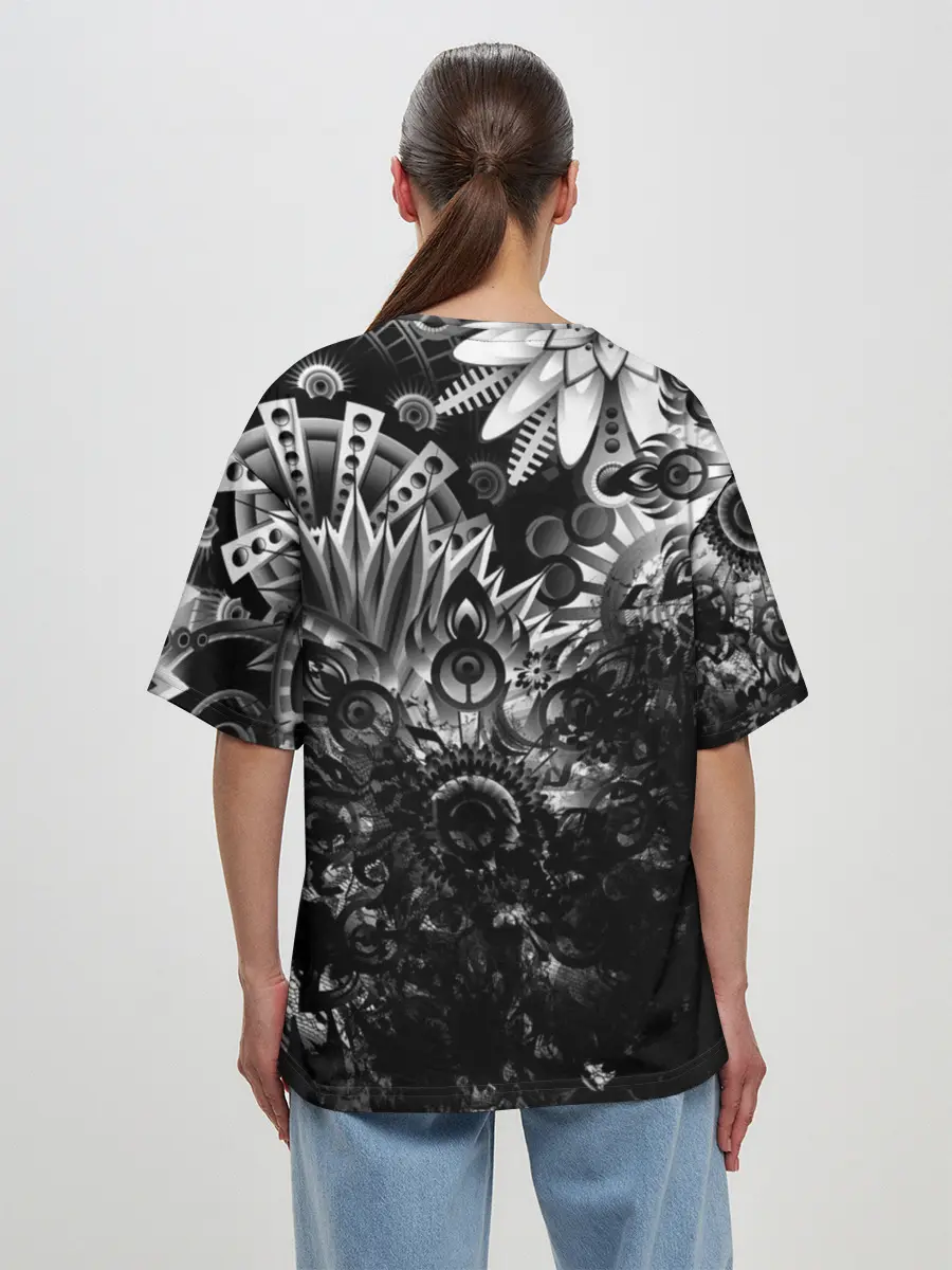 Женская футболка оверсайз / Floral Pattern