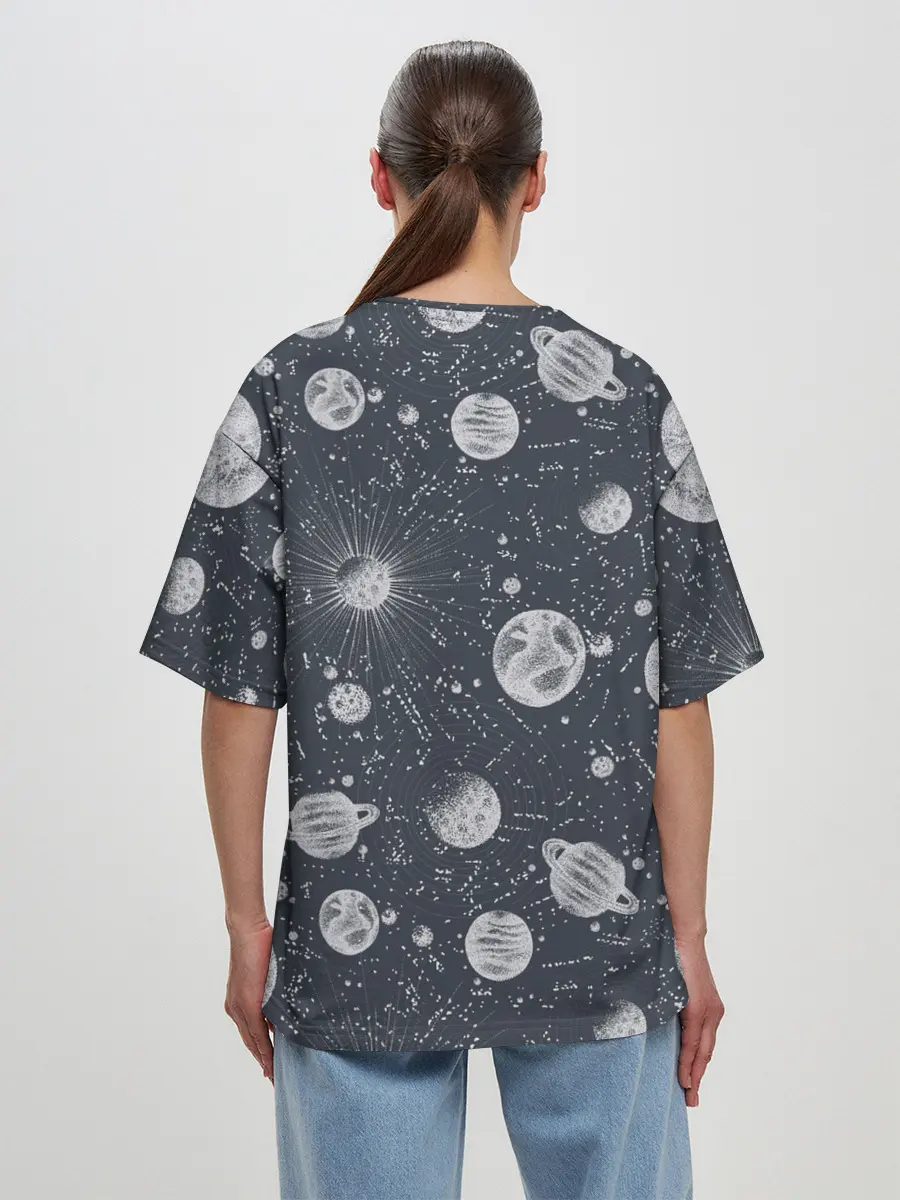 Женская футболка оверсайз / Звезды, планеты и созвездия