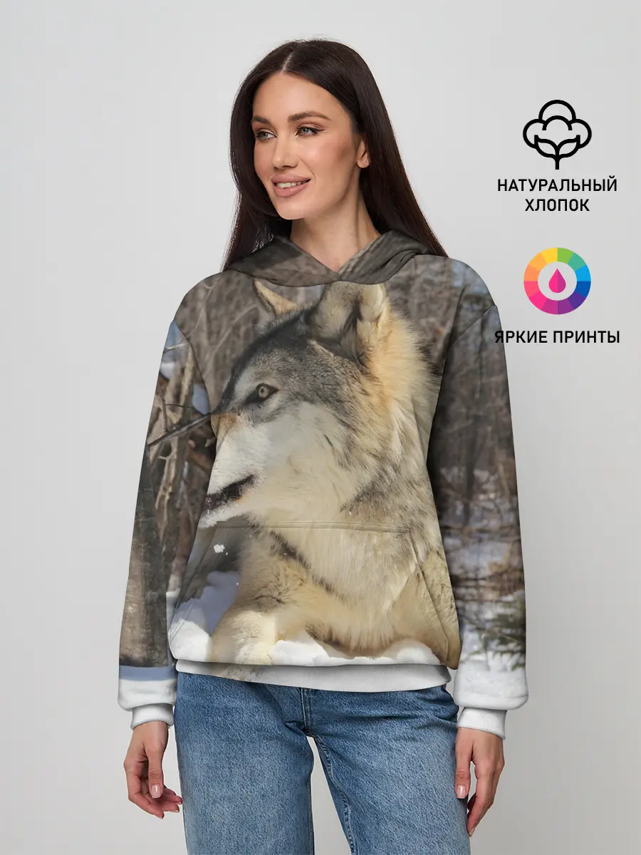 Женское худи / Волк лежит на снегу