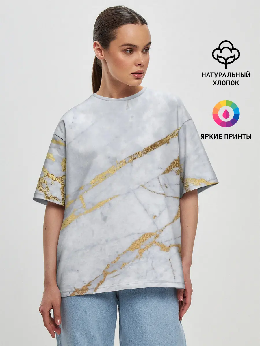 Женская футболка оверсайз / Золото на белом