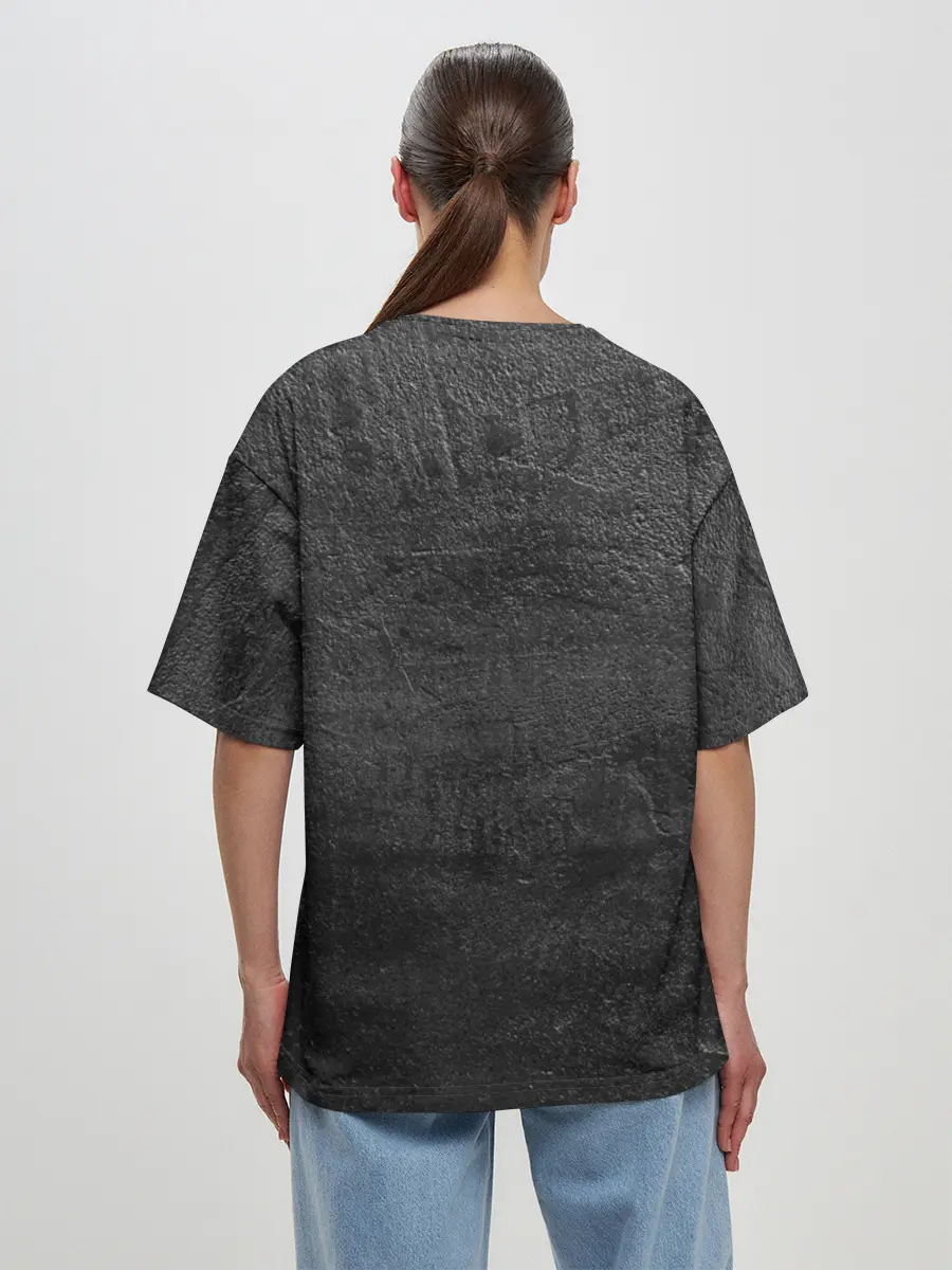 Женская футболка оверсайз / Волчий отпечаток золотом | Символ Велеса