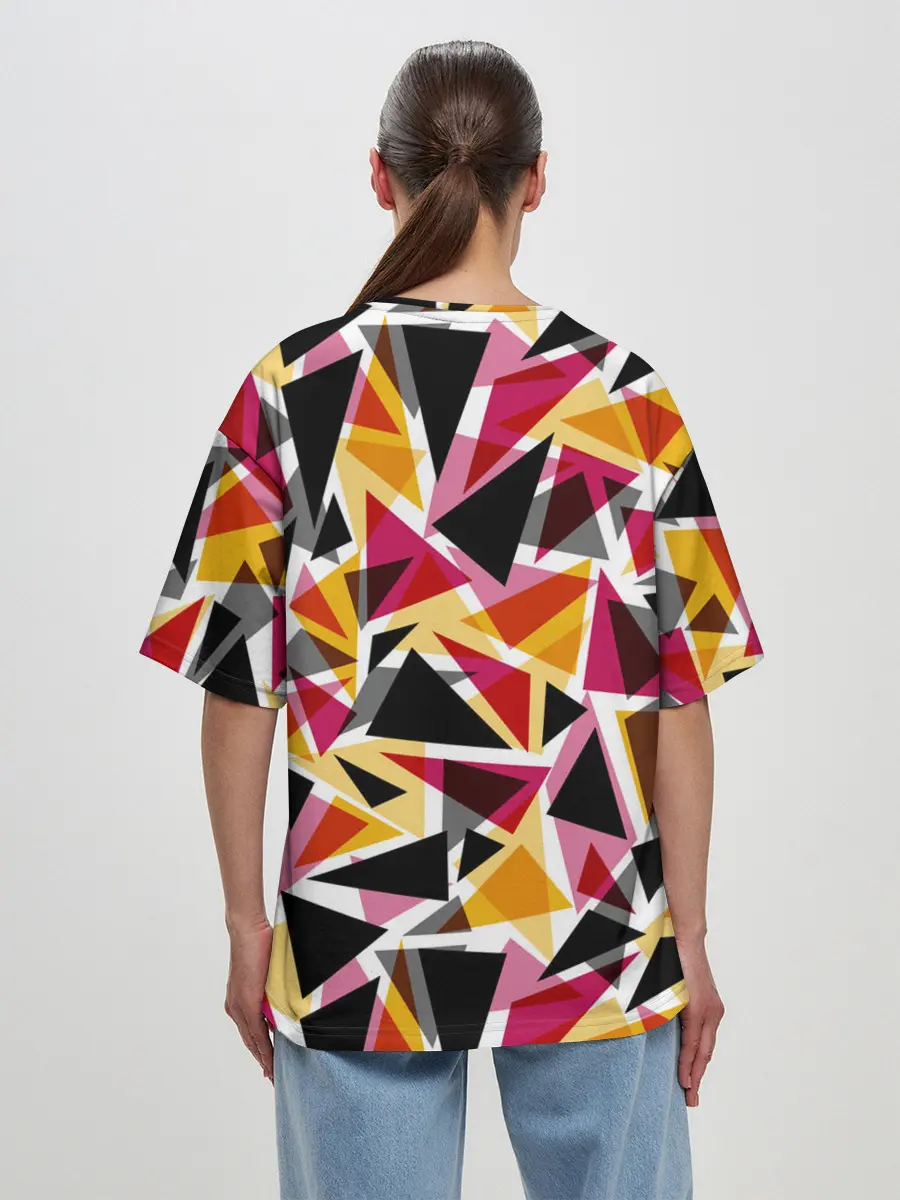Женская футболка оверсайз / Разноцветные треугольники