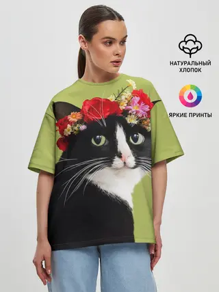 Женская футболка оверсайз / Кот и цветы