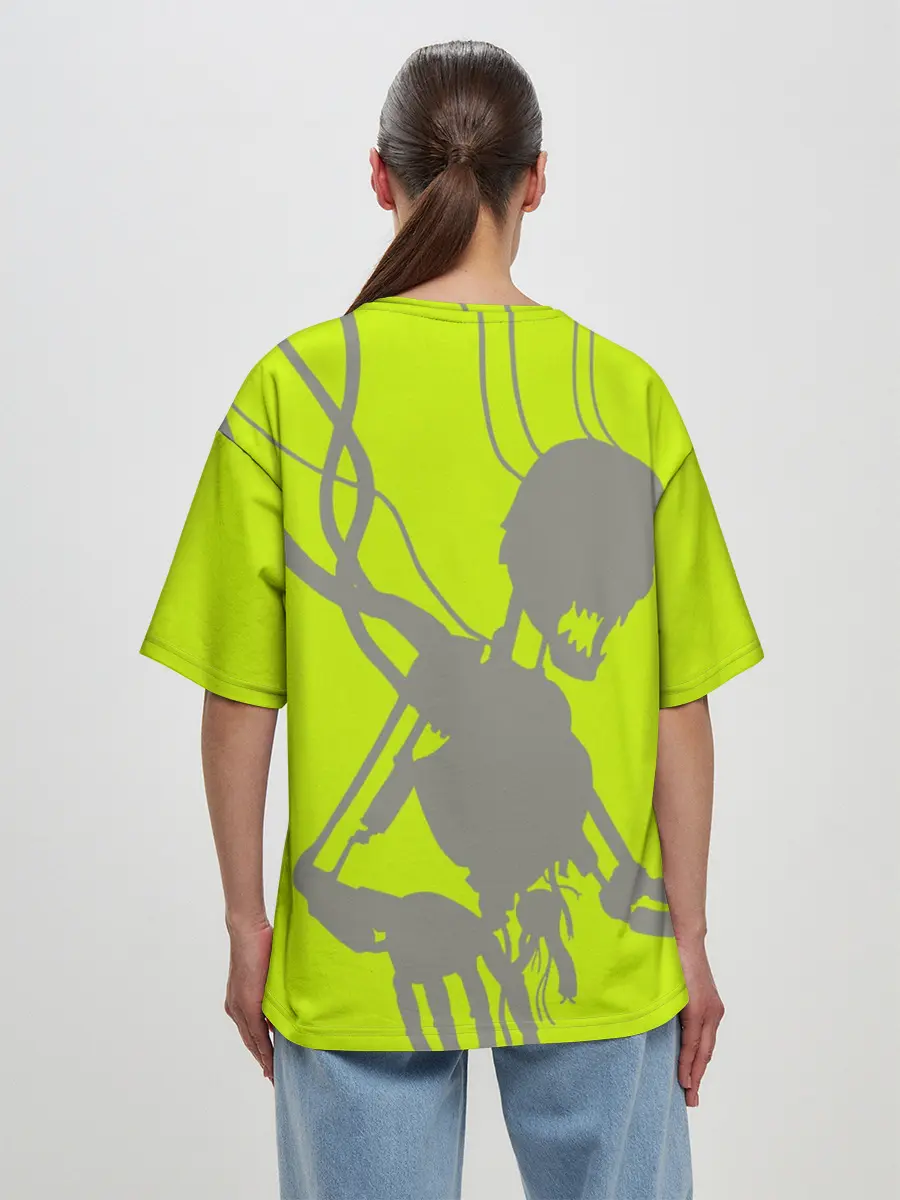 Женская футболка оверсайз / Силуэт злого духа