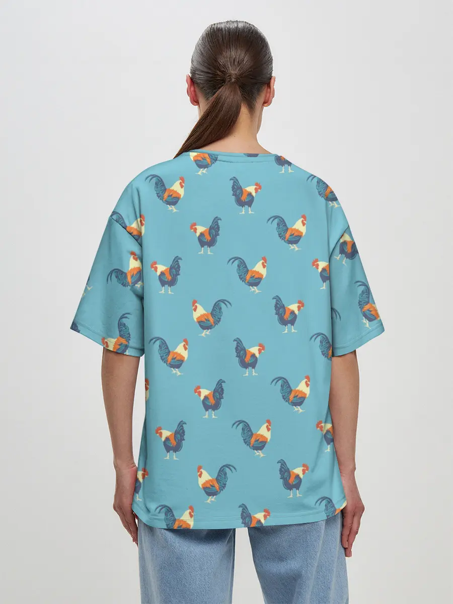 Женская футболка оверсайз / Петушки паттерн