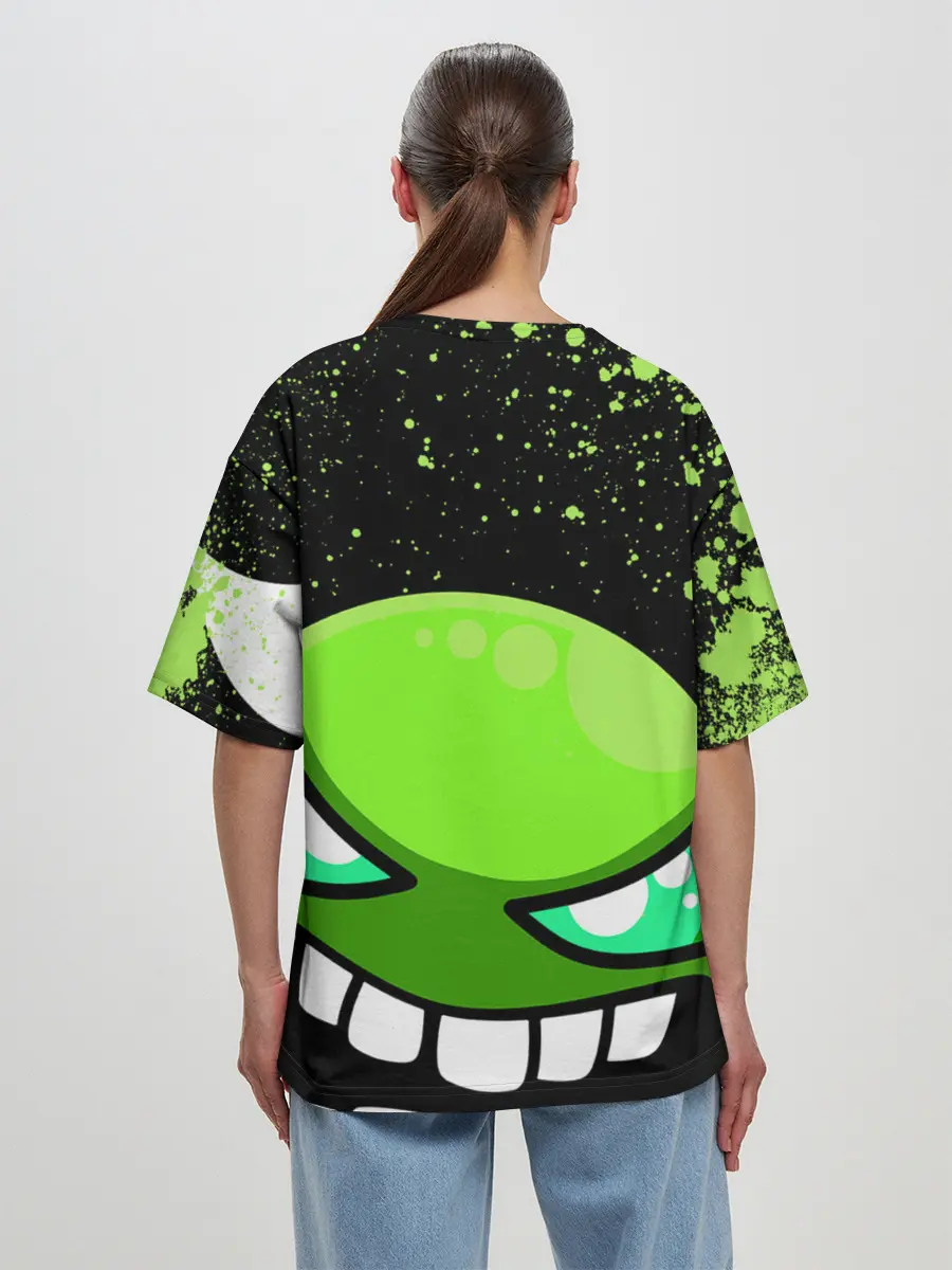 Женская футболка оверсайз / Geometry Dash