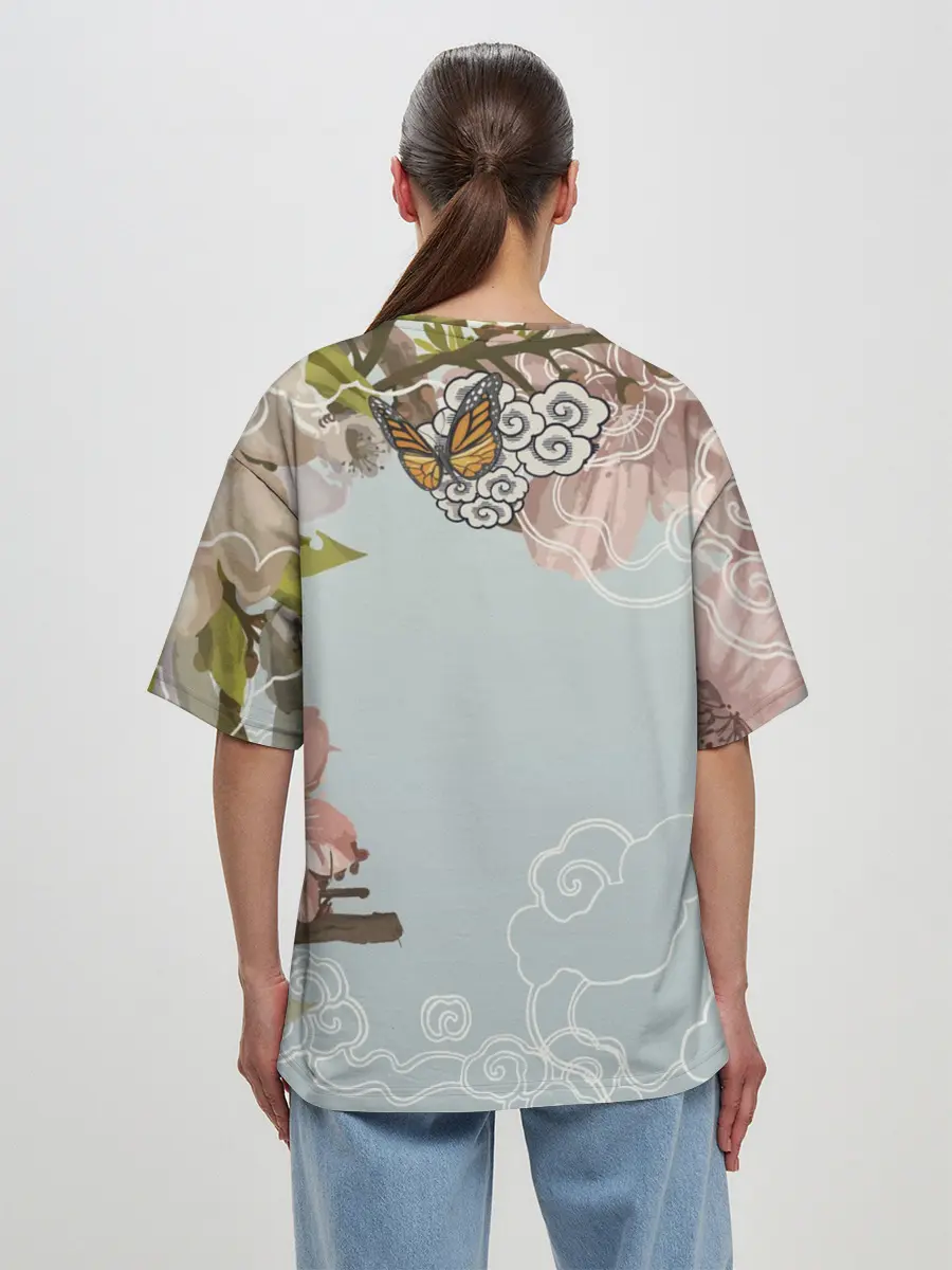 Женская футболка оверсайз / Тигр в облаках