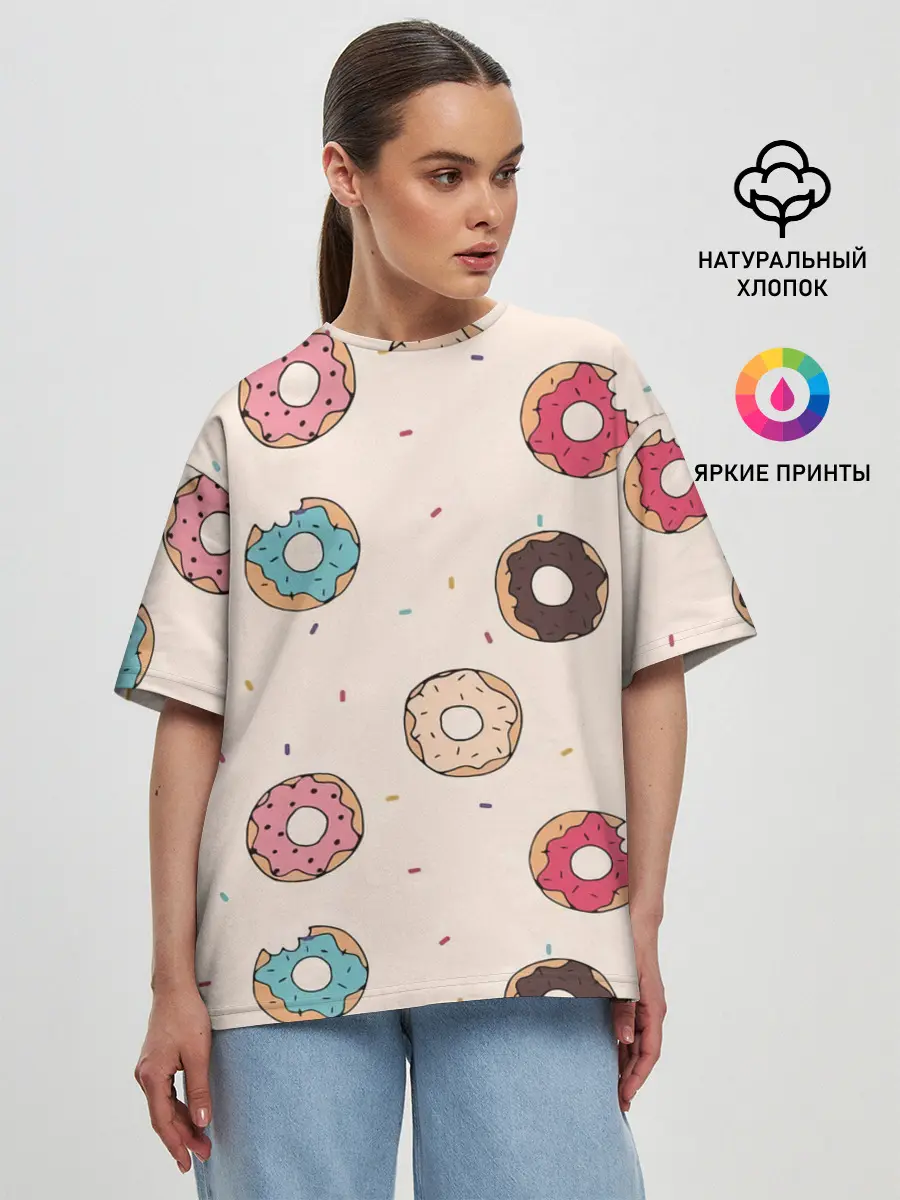 Женская футболка оверсайз / Кусанные пончики