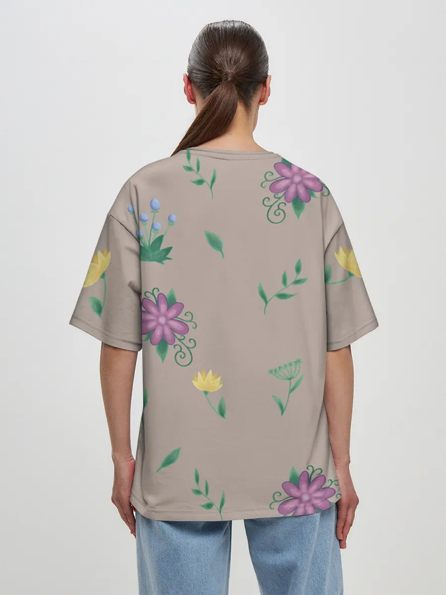 Женская футболка оверсайз / Цветочная эстетика