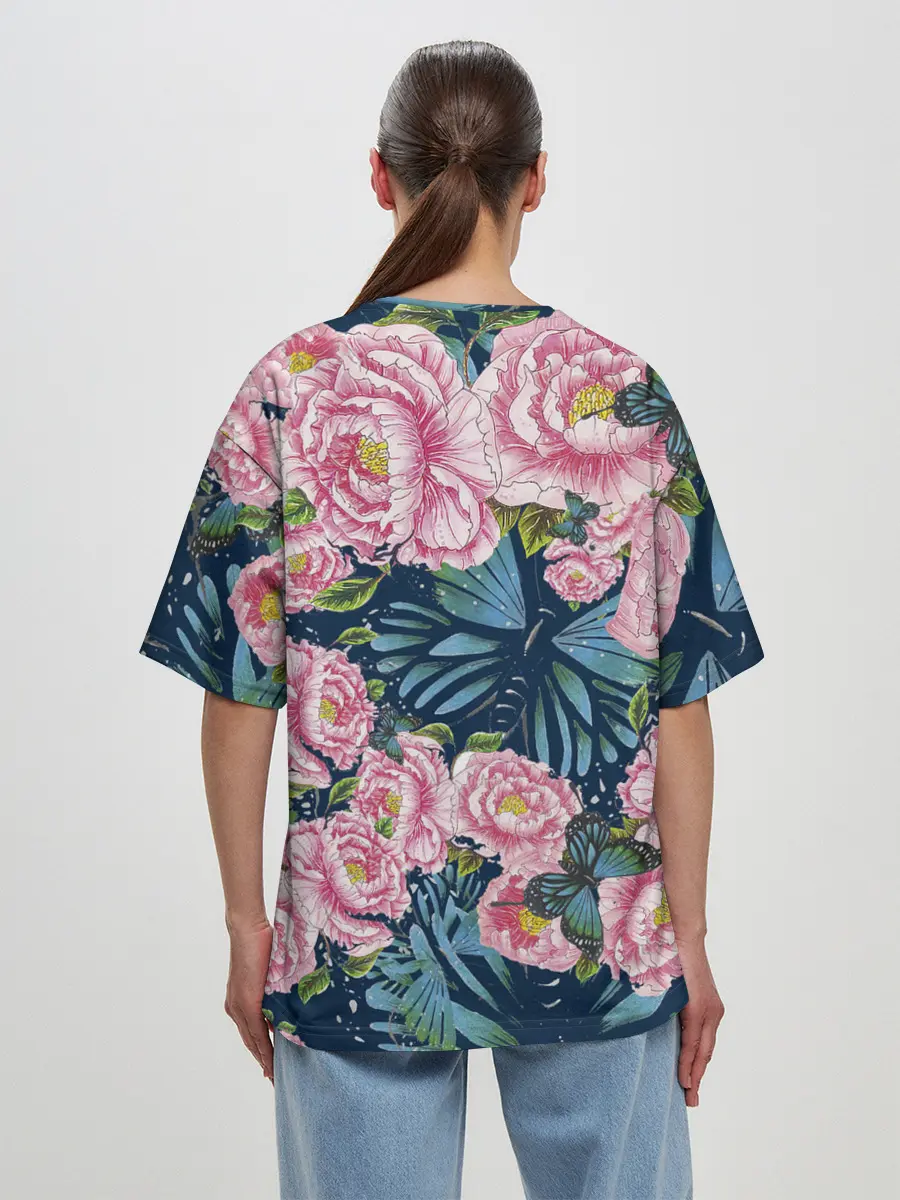 Женская футболка оверсайз / Пионы