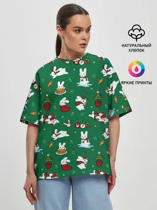 Женская футболка оверсайз / Новогодний паттерн с зайчиками