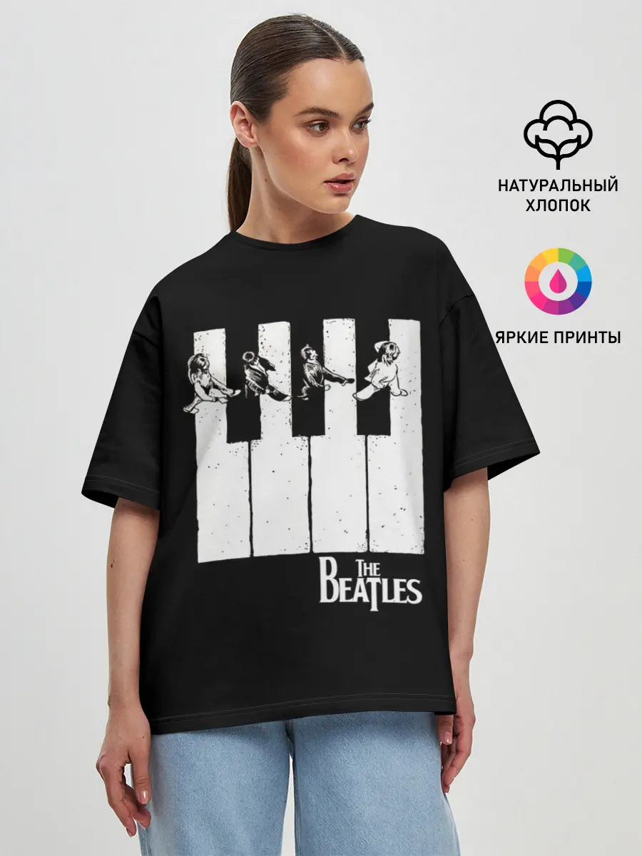 Женская футболка оверсайз / THE BEATLES ЗНАМЕНИТАЯ КАРТИНКА