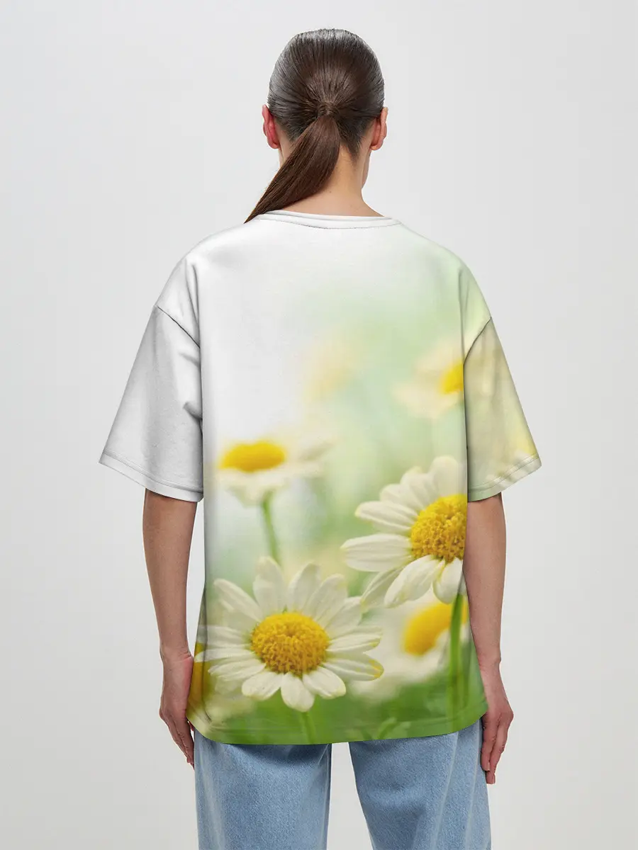 Женская футболка оверсайз / Полевые ромашки