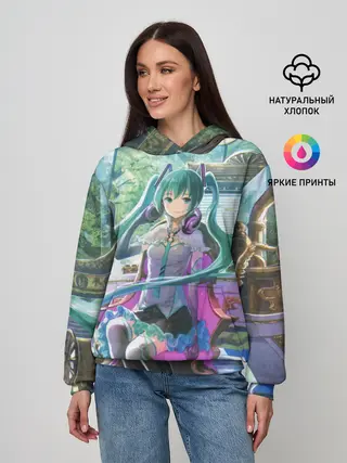 Женское худи / Мика Хацуне за фортепиано