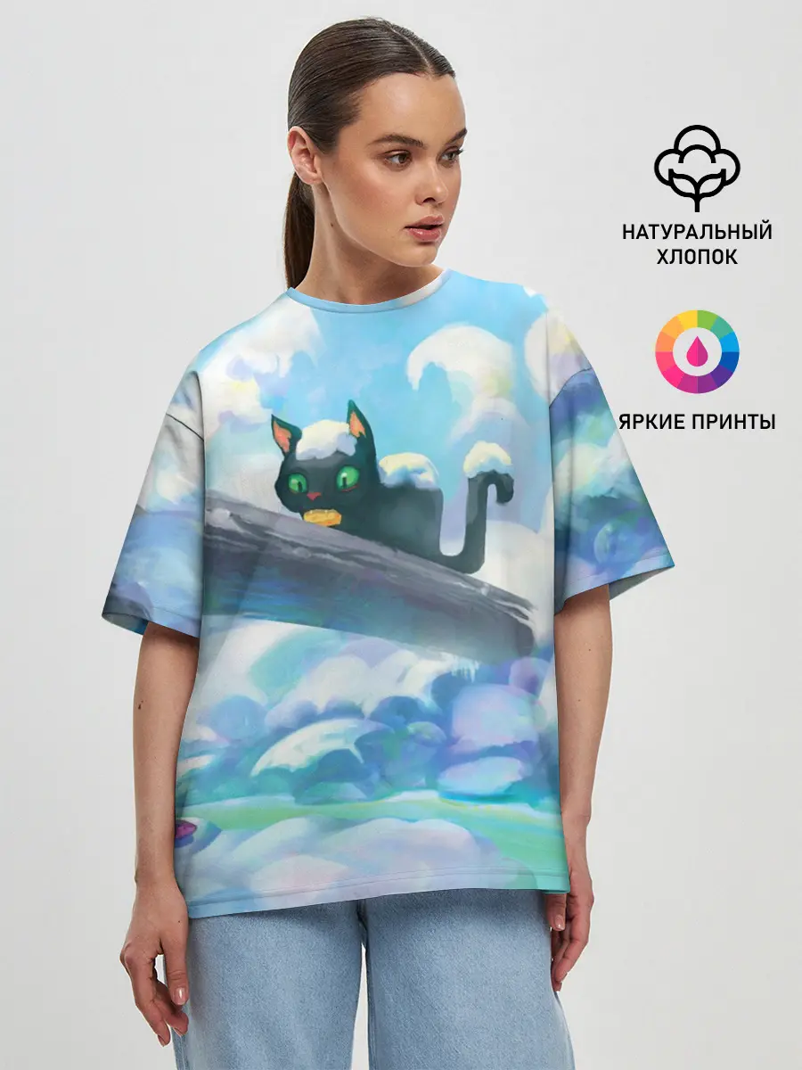 Женская футболка оверсайз / Снежный котенок