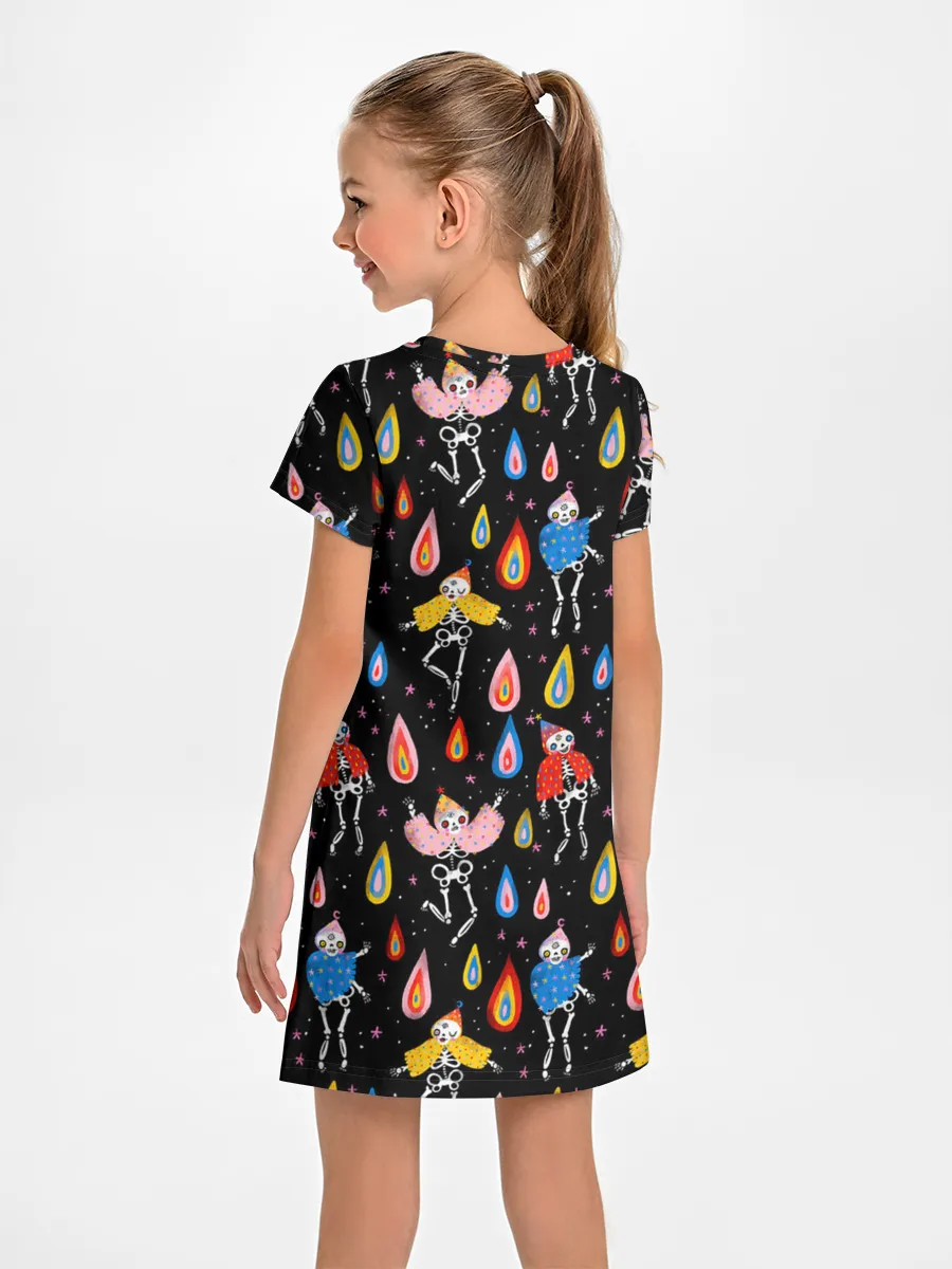 Детское платье / Танцы скелетов