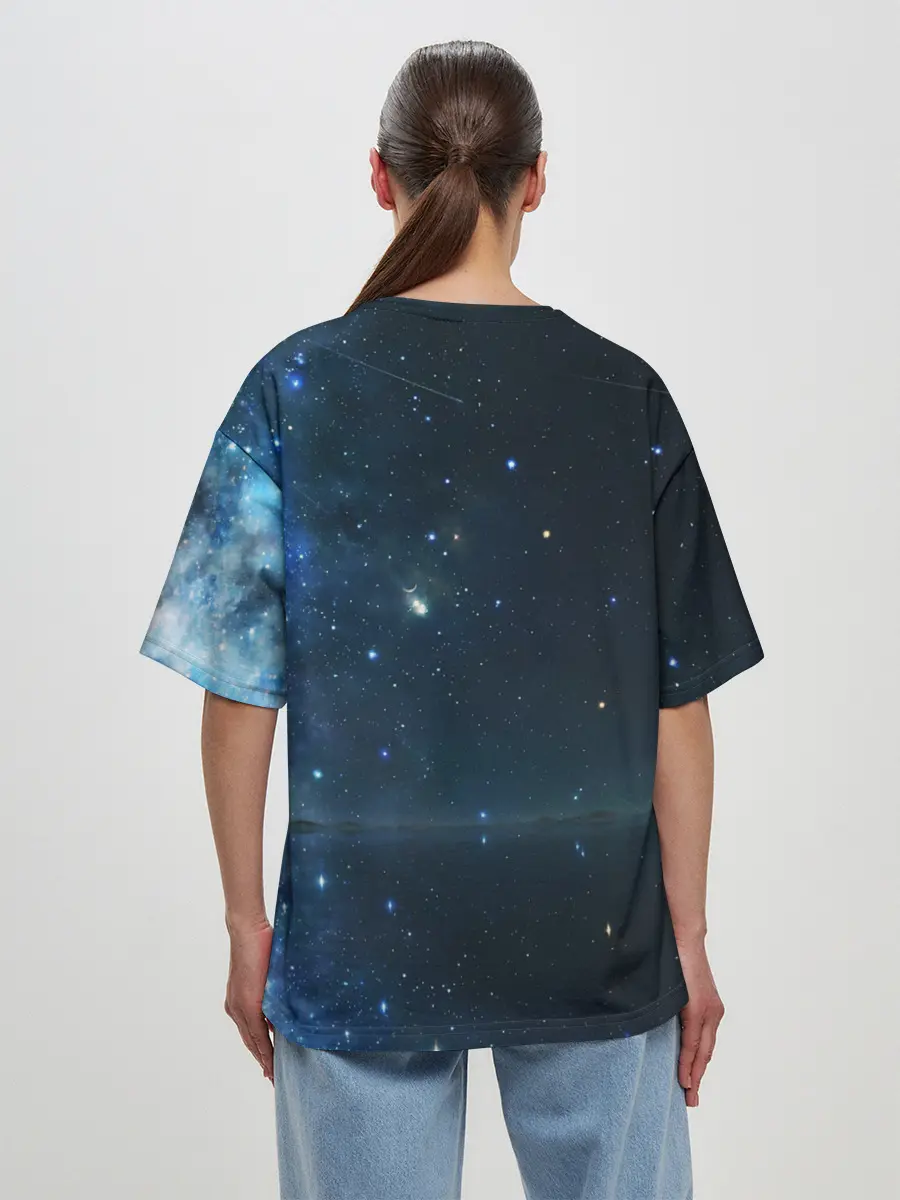 Женская футболка оверсайз / Космос