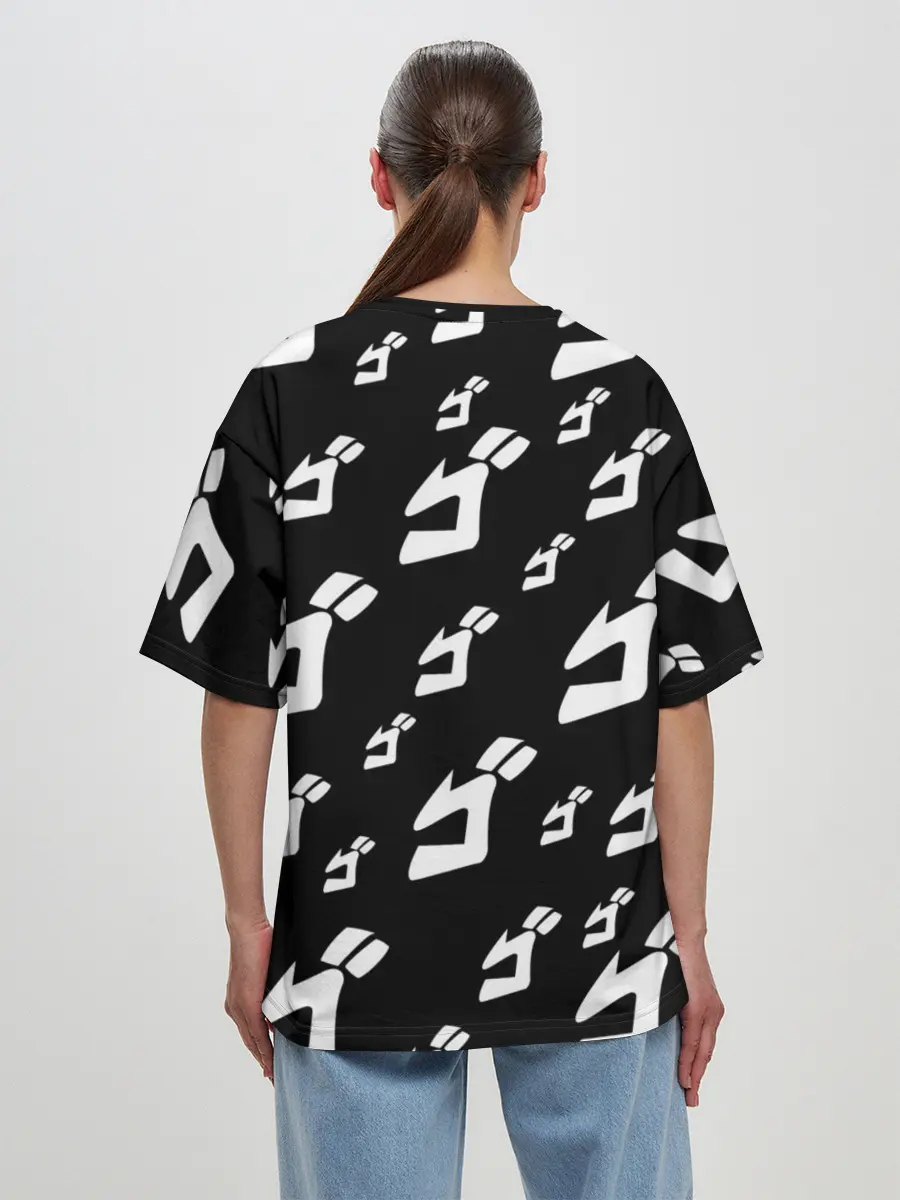 Женская футболка оверсайз / Паттерн ДжоДжо ЧБ